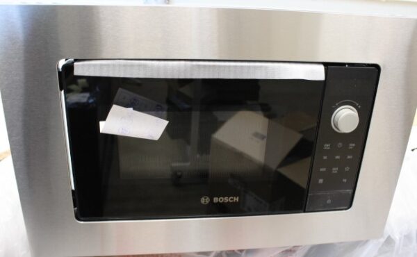 SALE OUT. Bosch BFL623MS3 Microwave Oven, Built-in, 800W, 20L, Stainless steel | Bosch | Microwave Oven | BFL623MS3 | Built-in | 20 L | 800 W | Stainless steel | DAMAGED PACKAGING, SCRATCHED, MISSING PLATE