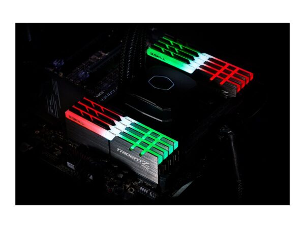 G.Skill | TridentZ RGB | 32 (2x16GB) GB | DDR4 | 4000 MHz | PC/server | Registered No | ECC No - Image 8
