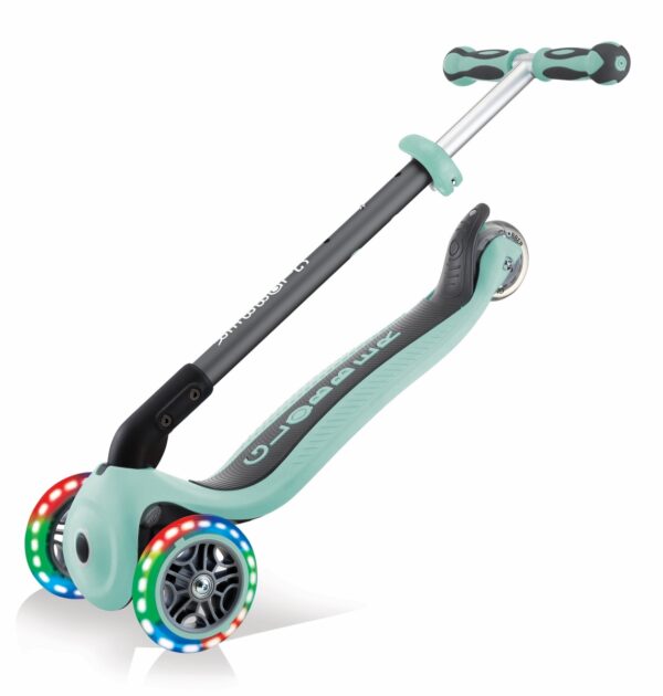 Globber | Scooter | Mint | Scooter Go Up Deluxe Lights - Image 12