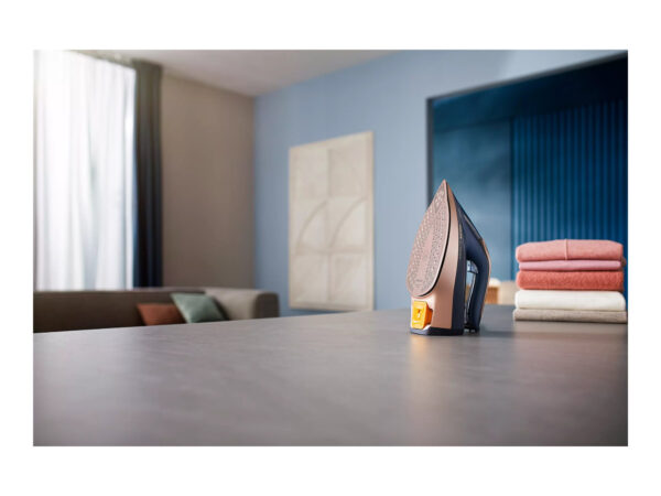Philips | DST8050/20 Azur | Steam Iron | 3000 W | Water tank capacity 350 ml | Continuous steam 85 g/min | Blue - Image 11