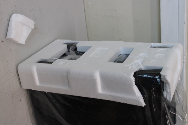 Beyerdynamic | Drum and Bass Earphones with Detachable Connection Cable | DT 71 IE | 3.5 mm | Black - Image 4