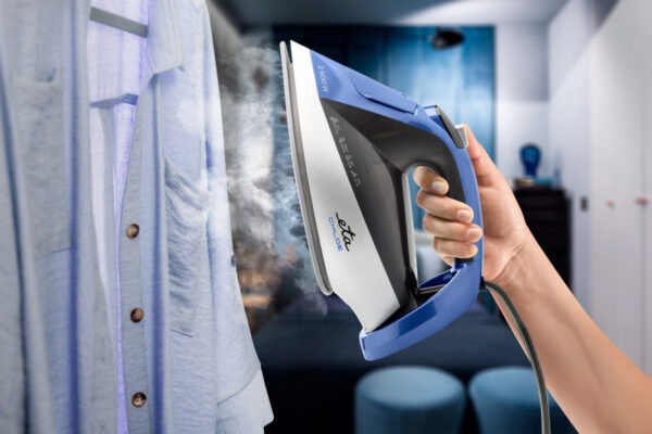 ETA Steam Iron | ETA227690000 Chloe | Steam Iron | 2600 W | Water tank capacity 350 ml | Continuous steam 40 g/min | Silver/Blue - Image 9