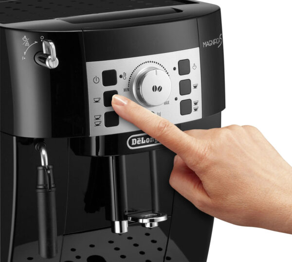 Delonghi | Coffee Maker | ECAM22.115.B Magnifica S | Pump pressure 15 bar | Built-in milk frother | Automatic | 1450 W | Black - Image 2