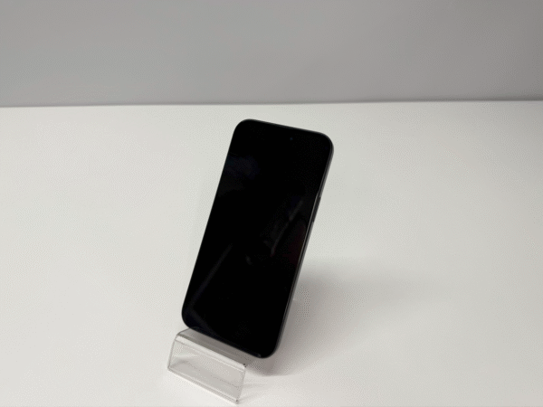Apple | RENEW | Grade C | iPhone 15 Plus | Black | 6.7 " | Super Retina XDR OLED | 2796 x 1290 pixels | A16 Bionic Chip | 6 GB | 128 GB | Dual SIM | 5G | 48+12 MP | iOS | 18