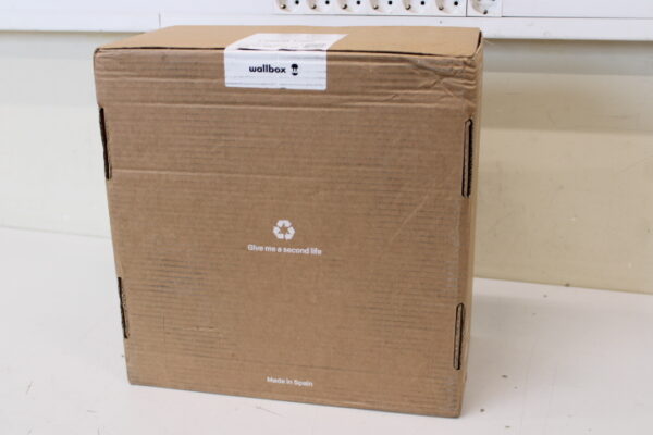 SALE OUT.  | Wallbox | Pulsar Plus Electric Vehicle charger, 5 meter cable Type 2, 11kW, RCD(DC Leakage) + OCPP | 11 kW | Wi-Fi, Bluetooth | 5 m | Black | DEMO, DAMAGED PACKAGING - Image 2