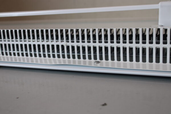 SALE OUT.  | Mill Heater | IB1000L DN Steel | Panel Heater | 1000 W | Number of power levels 1 | Suitable for rooms up to 12-16 m² | White | DAMAGED PACKAGING, SCRATCHED SIDE, DENTS ON BACK - Image 8