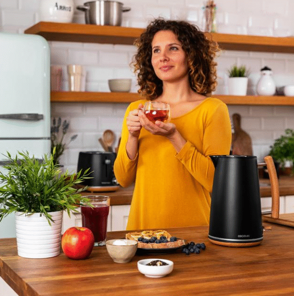 Cecotec Kettle | ThermoSense 400 | Electric | 3000 W | 1.7 L | Stainless steel/BPA | 360° rotational base | Black Woody - Image 6
