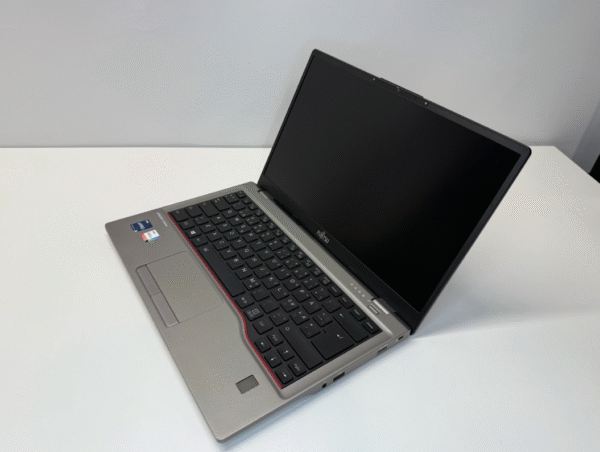 Fujitsu | RENEW | Grade A | LIFEBOOK U7412 | 14 " | FHD | i5-1235U | 16 GB | SSD | 512 GB | Intel Iris Xe Graphics | Windows 11 Pro | Keyboard language Nordic/Estonian | 12 month(s) - Image 2
