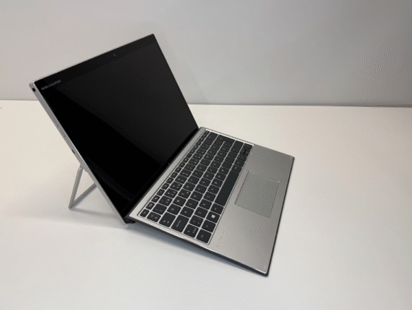 HP | RENEW | Grade A | Elite x2 G8 Tablet | 13.9 " | i5-1135G7 | 8 GB | SSD | 256 GB | Intel Iris Xe Graphics | Windows 11 Pro | Keyboard language Swedish | 12 month(s)