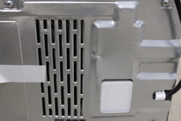 SALE OUT. Midea MERF402FIE02 Refrigerator, E, Freestanding, Multi-door, Height 178 cm, Fridge net 244L, Freezer net 147L, Stainless steel | Midea Refrigerator | MERF402FIE02 | Energy efficiency class E | Free standing | Combi | Height 178 cm | No Frost system | Fridge net capacity 244 L | Freezer net capacity 147 L | Display | 41 dB | Stainless steel | DAMAGED PACKAGING, DENT LEFT CORNER, DENT IN THE BACK AT THE BOTTOM - Image 3