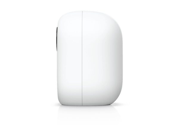 Ubiquiti | Plug-and-play, 4K WiFi-connected camera | UVC-G6-INS-W | 8 MP | Fixed | IPX5 - Image 10