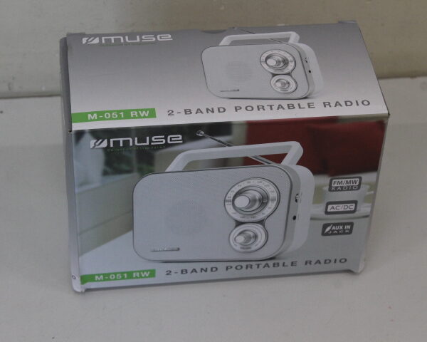 SALE OUT. Muse M-051RW Portable Radio | Muse Portable Radio | M-051RW | AUX in | White | DAMAGED PACKAGING