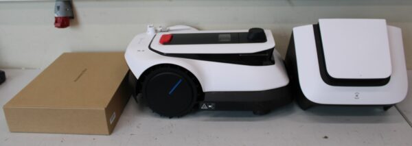 SALE OUT.  | Ecovacs | Lawn Mower | GOAT G1 - Image 3