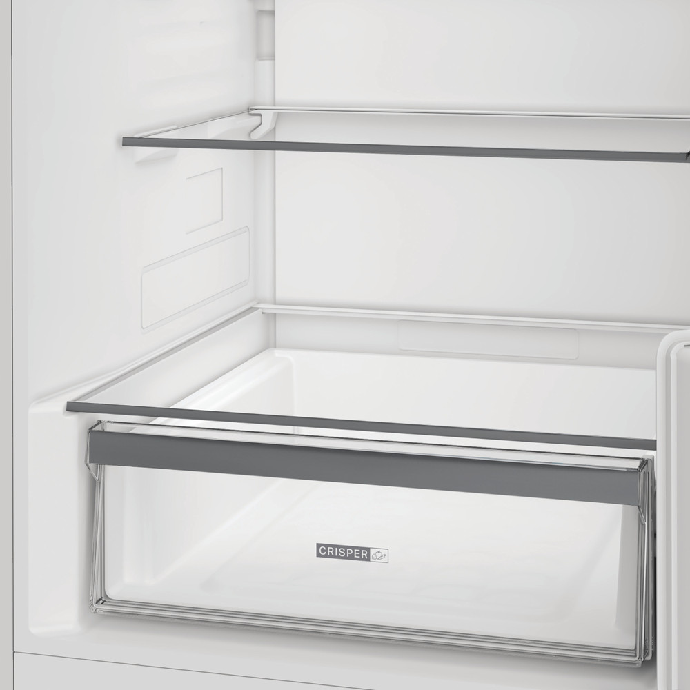 Whirlpool Refrigerator | WHK 25404 XP5E | Energy efficiency class D | Free standing | Combi | Height 203.5 cm | No Frost system | Fridge net capacity 249 L | Freezer net capacity 106 L | 35 dB | Silver - Image 7