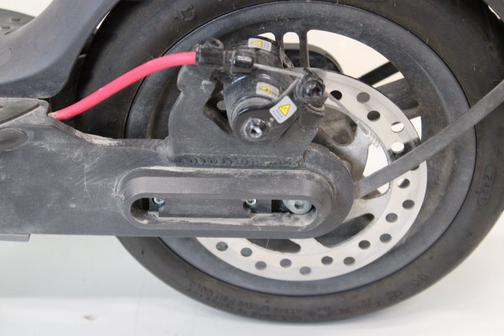 Power strip 1m 4x outlets for UPS system | PS0-04E-0100-IEC-BK | Sockets quantity 4 - Image 2