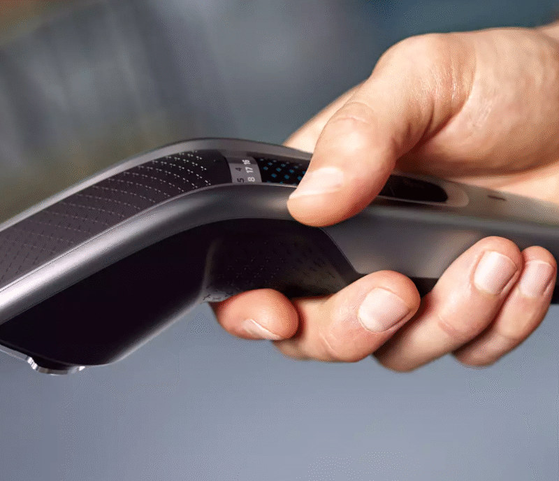 Philips | Hair clipper series 5000 | HC5630/15 | Cordless or corded | Number of length steps 28 | Step precise 1 mm | Black/Grey - Image 4