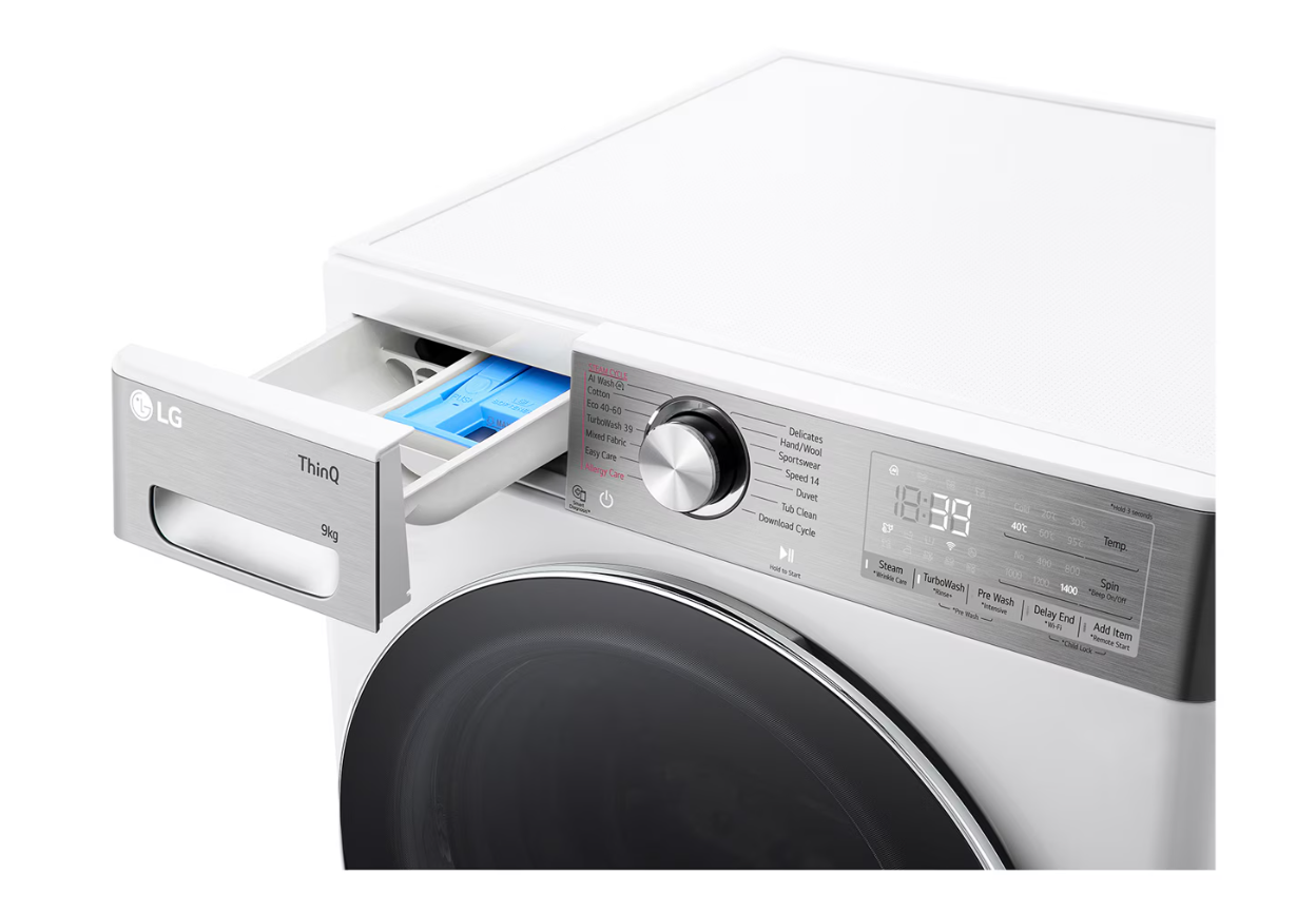 LG Washing machine with dryer | F4DR913P3WA | Energy efficiency class A/D | Front loading | Washing capacity 13 kg | 1400 RPM | Depth 62 cm | Width 60 cm | Display | LED | Drying system | Drying capacity 7 kg | Steam function | Direct drive | Wi-Fi | White - Image 5