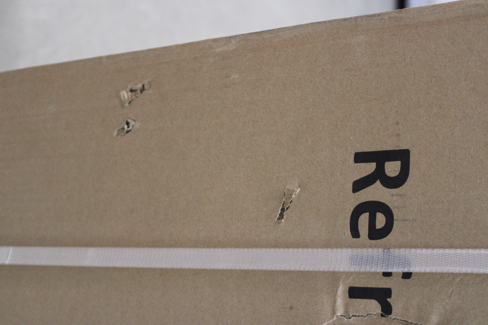 Hammer 6 LTE | Black | 2.4 " | IPS | 48 MB | 128 MB | Dual SIM | Nano SIM | 3G | Bluetooth | 2.1 | USB version Type-C | Built-in camera | Main camera resolution 2 MP | 2500 mAh - Image 2