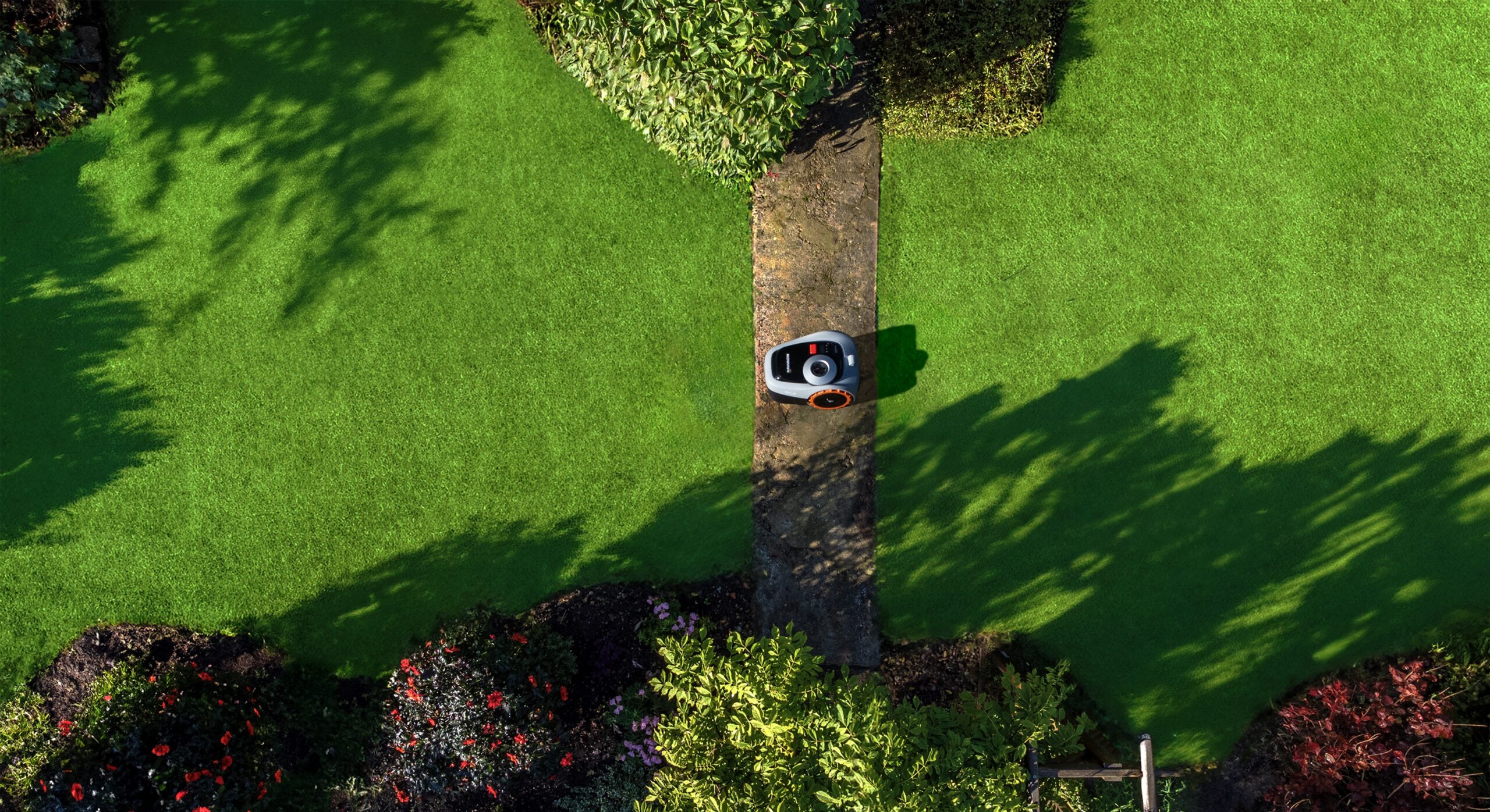 Segway | Navimow Robot Lawn Mower | i105E | Mowing Area 500 m² | Waterproof IPX6 | 58 dB | Charging station, antenna, antenna stand, power cord - Image 7