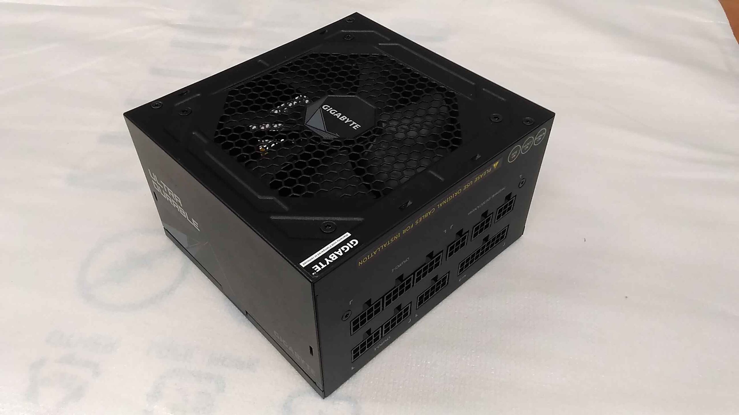 SALE OUT. GIGABYTE GP-UD1000GM POWER SUPPLY | Gigabyte PSU | GP-UD1000GM | USED, REFURBISHED | 1000 W