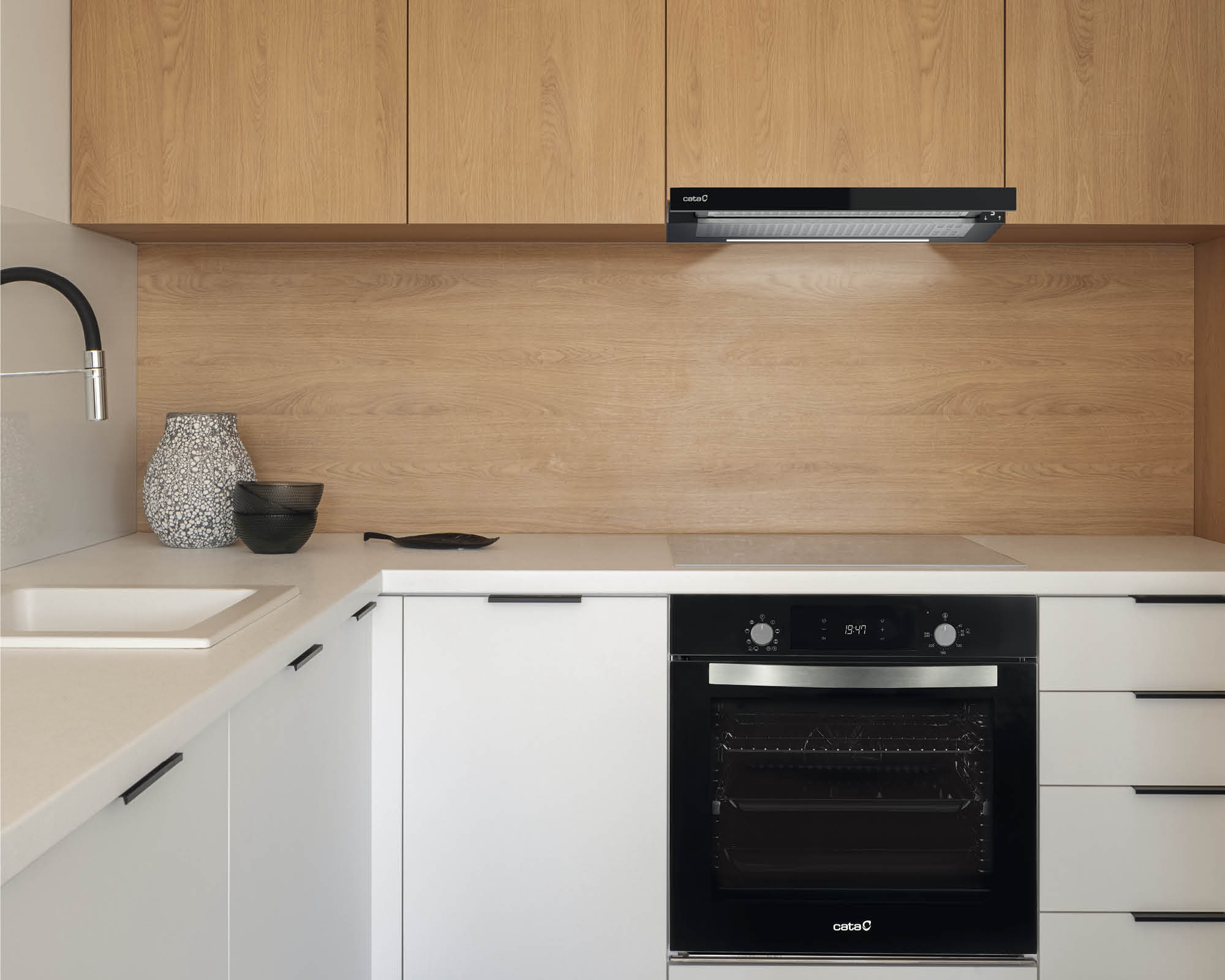 CATA Hood | TFH 6830 GBK | Telescopic | Energy efficiency class A+++ | Width 60 cm | 795 m³/h | Electronic | LED | Black Glass - Image 4