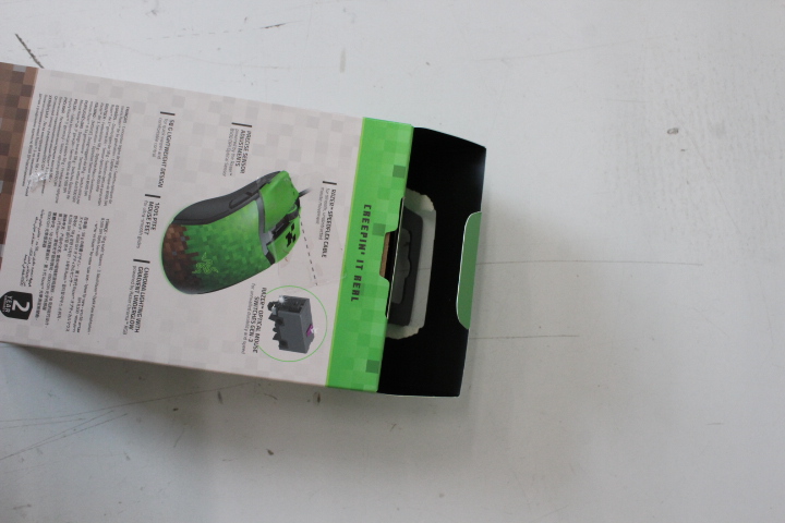 Hyper HyperDrive Flex 8 Port USB-C Hub, Black | HD4102BKGL | HDMI ports quantity 1 - Image 4