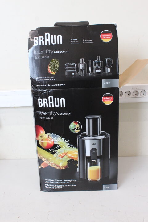 SALE OUT. Braun J500 Multiquick 5 Juicer, Black | Braun | J 500 Multiquick 5 | Type Juicer | Black | 900 W | Number of speeds 2 | DAMAGED PACKAGING, CRACKED CONTAINER SIDE