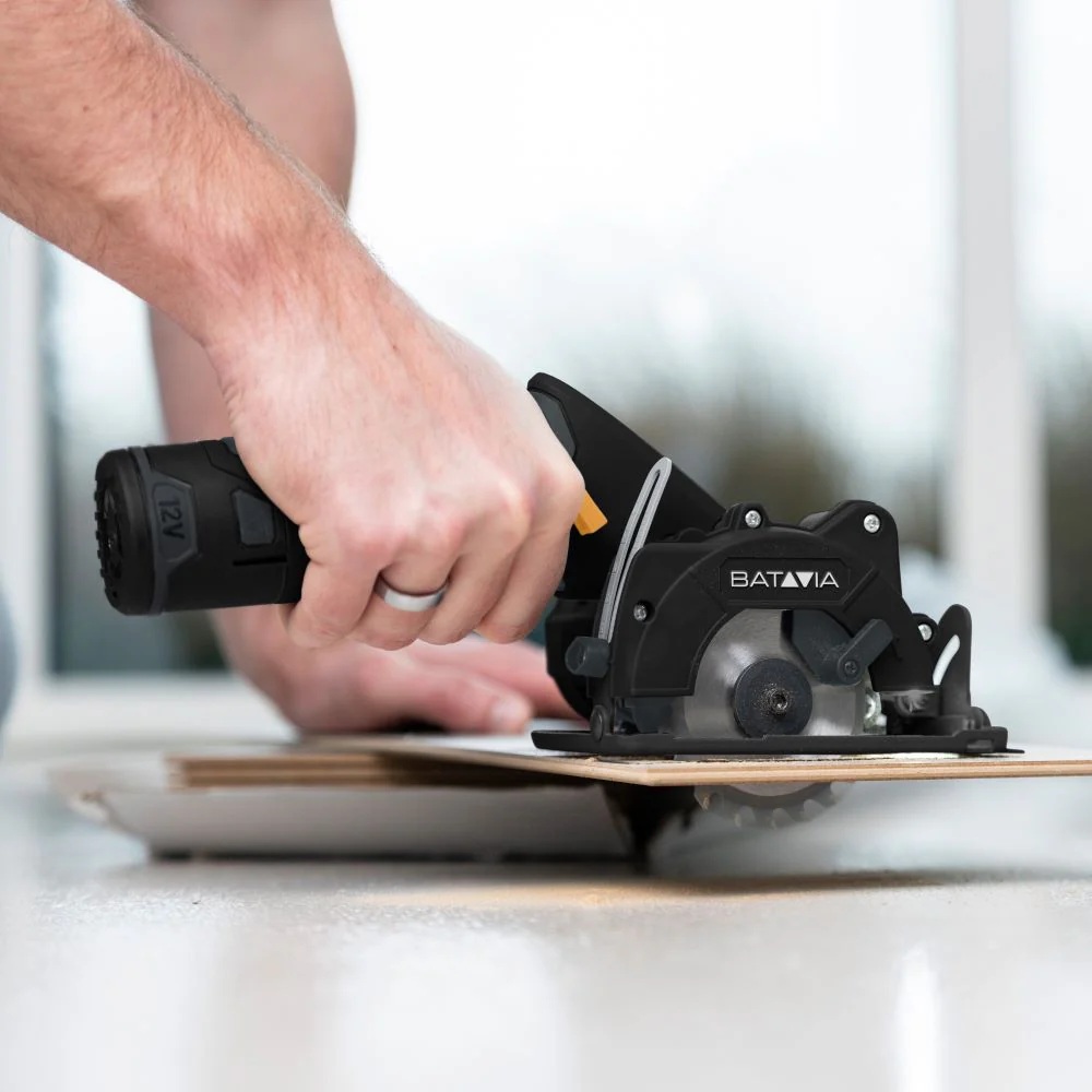 12V Cordless Circular Saw 85 mm - Fixxpack 2.0 Set (incl. 2.0Ah battery & USB-C charging cable) - Image 3