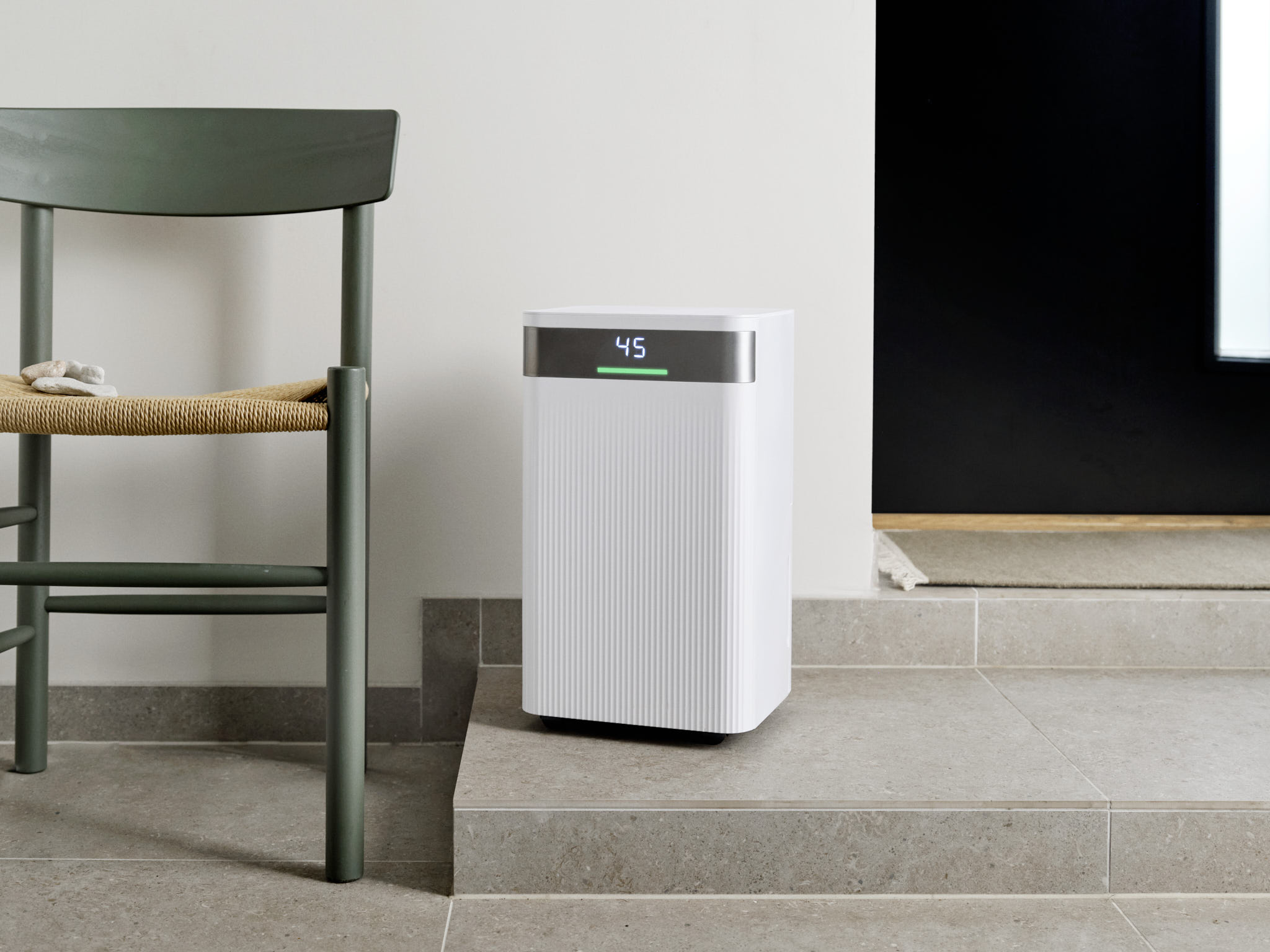 Mill Dehumidifier | MDH12 | Power 200 W | Suitable for rooms up to 8-15 m² | Water tank capacity 2 L | White - Image 9