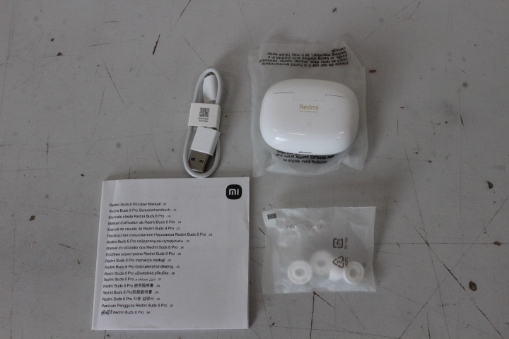 Bosch | MUM Serie Kitchen Machine | MUMS2EW00 | 700 W | Number of speeds 4 | Bowl capacity 3.8 L | White - Image 2