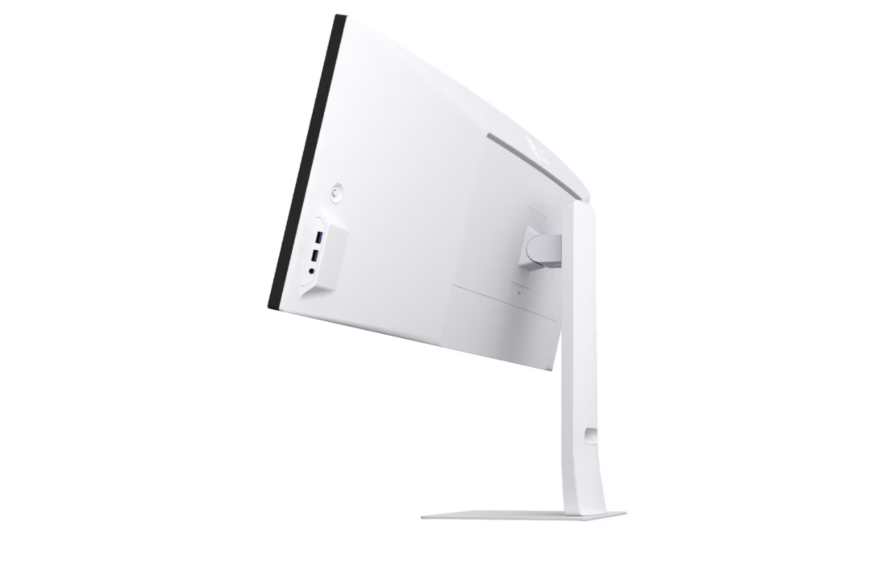 LG | 49U950A-W | 49 " | IPS | QHD | 32:9 | 144 Hz | 5 ms | 5120 x 1440 pixels | 400 cd/m² | HDMI ports quantity 2 - Image 12