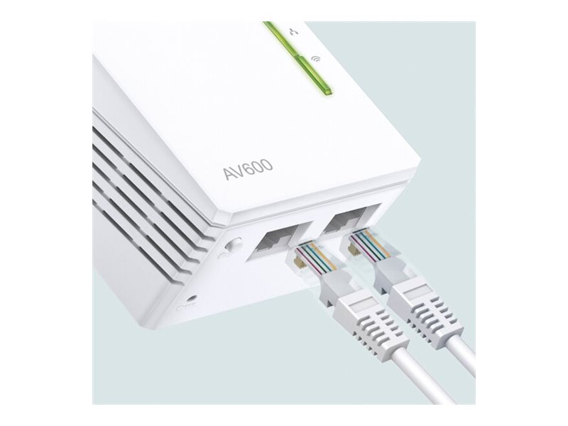 TP-LINK | AV600 Wi-Fi Powerline Extender | TL-WPA4220 | 10/100 Mbit/s | Ethernet LAN (RJ-45) ports 2 | 802.11n | Wi-Fi data rate (max) 300 Mbit/s | Data transfer rate (max) 600 Mbit/s - Image 13