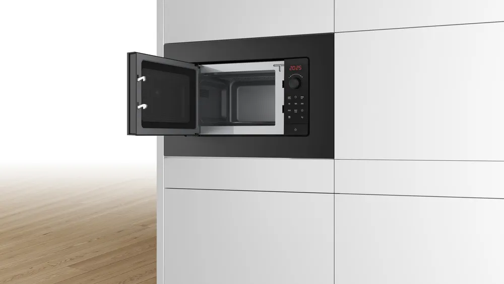 Bosch Microwave Oven | BFL623MB4 | Built-in | 20 L | 800 W | Black - Image 3