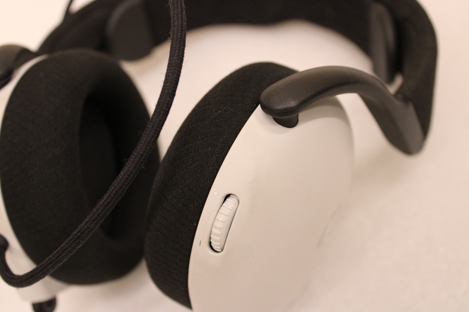 NINJA Kettle | KT201EU | Electric | 3000 W | 1.7 L | Stainless steel/Plastic | 360° rotational base | Black/Stainless Steel - Image 2