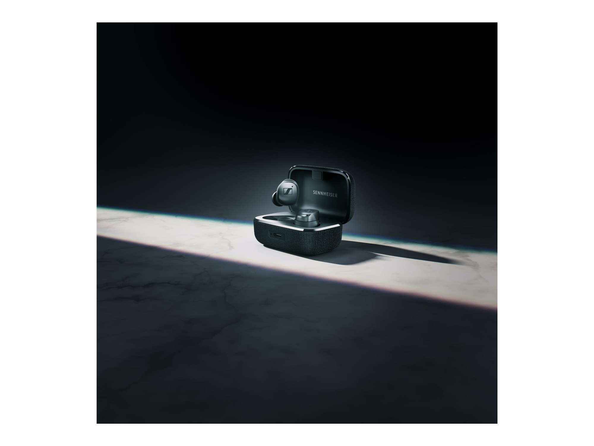 Sennheiser | Earphones | Momentum True Wireless 4 | Bluetooth | In-Ear | Noise canceling | Wireless | Black/Graphite - Image 3