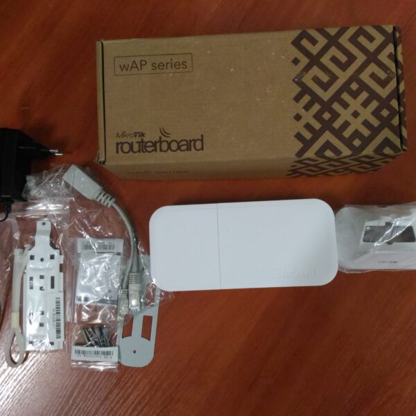 SALE OUT. MikroTik wAP LTE kit (RBwAPR-2ND&R11e-LTE) RouterOS L4 | 3 month(s) | REFURBISHED