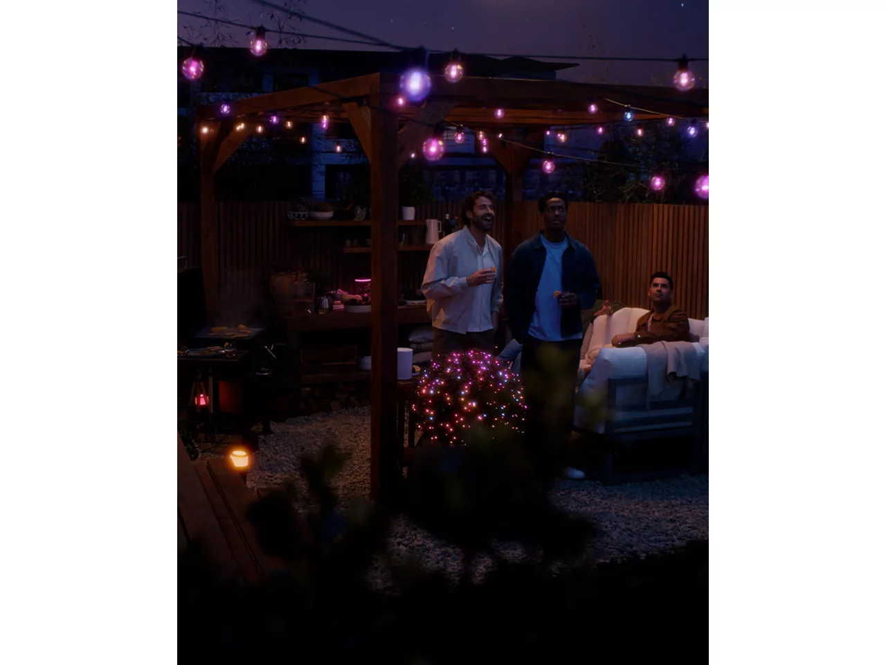 Philips Hue Hue Festavia Globe Outdoor String Lights, 21m Extension | 30 W - Image 10