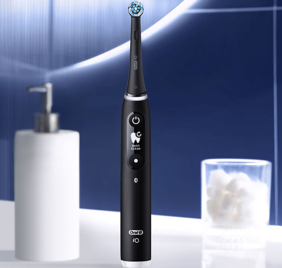 Oral-B Electric Toothbrush | iO6s | Rechargeable | For adults | Number of brush heads included 1 | Number of teeth brushing modes 4 | Black Lava - Image 3