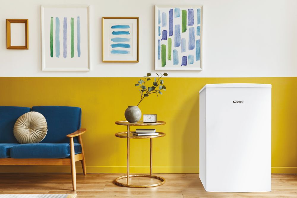 Candy | Refrigerator | COT1S45EW | Energy efficiency class E | Free standing | Larder | Height 84 cm | Fridge net capacity 91 L | Freezer net capacity 15 L | 39 dB | White - Image 9