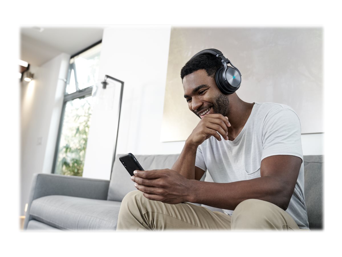 Corsair | High-Fidelity Gaming Headset | VIRTUOSO RGB WIRELESS XT | Wireless/Wired | Over-Ear | Wireless | Black - Image 14