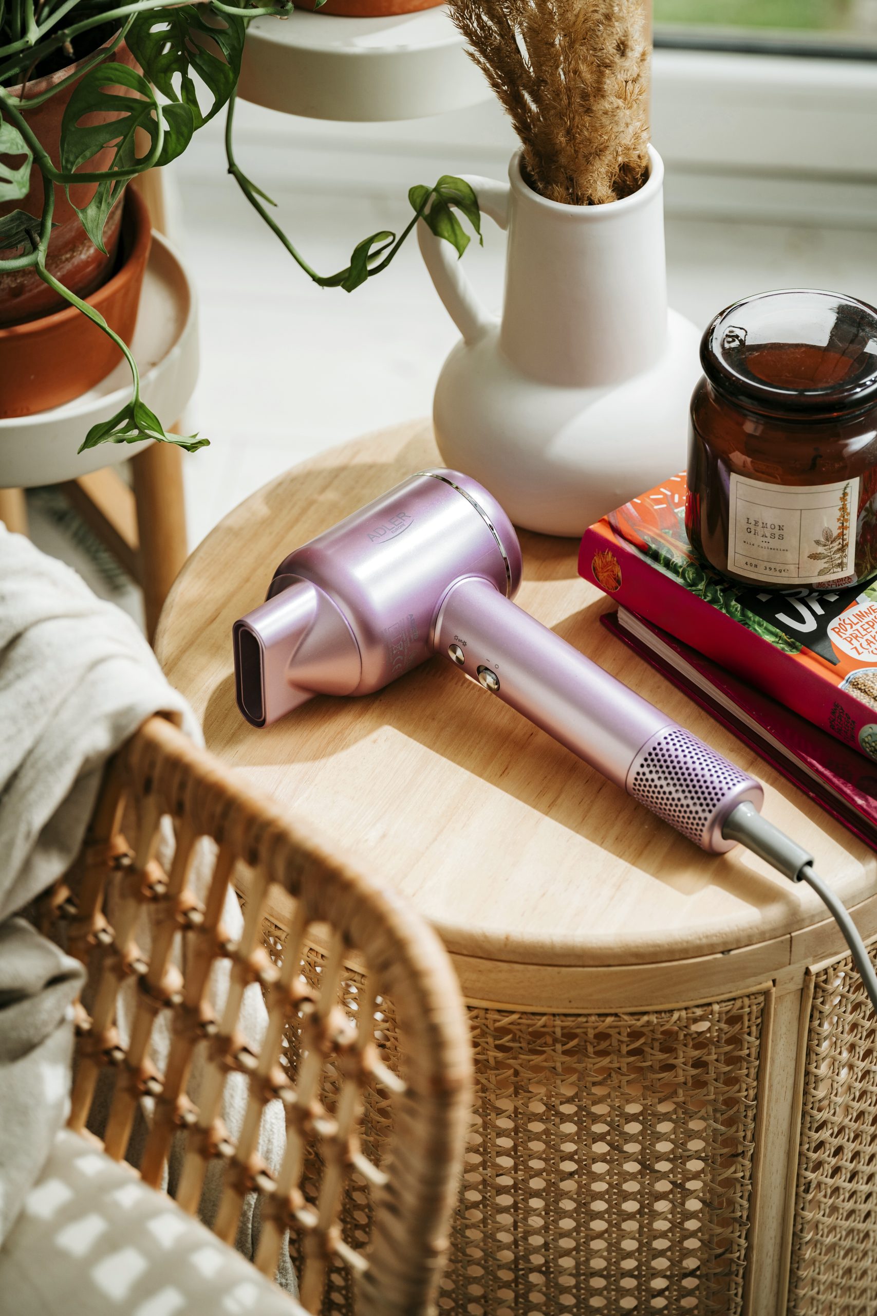 Adler Hair Dryer | AD 2270p SUPERSPEED | 1600 W | Number of temperature settings 3 | Ionic function | Diffuser nozzle | Pink - Image 17