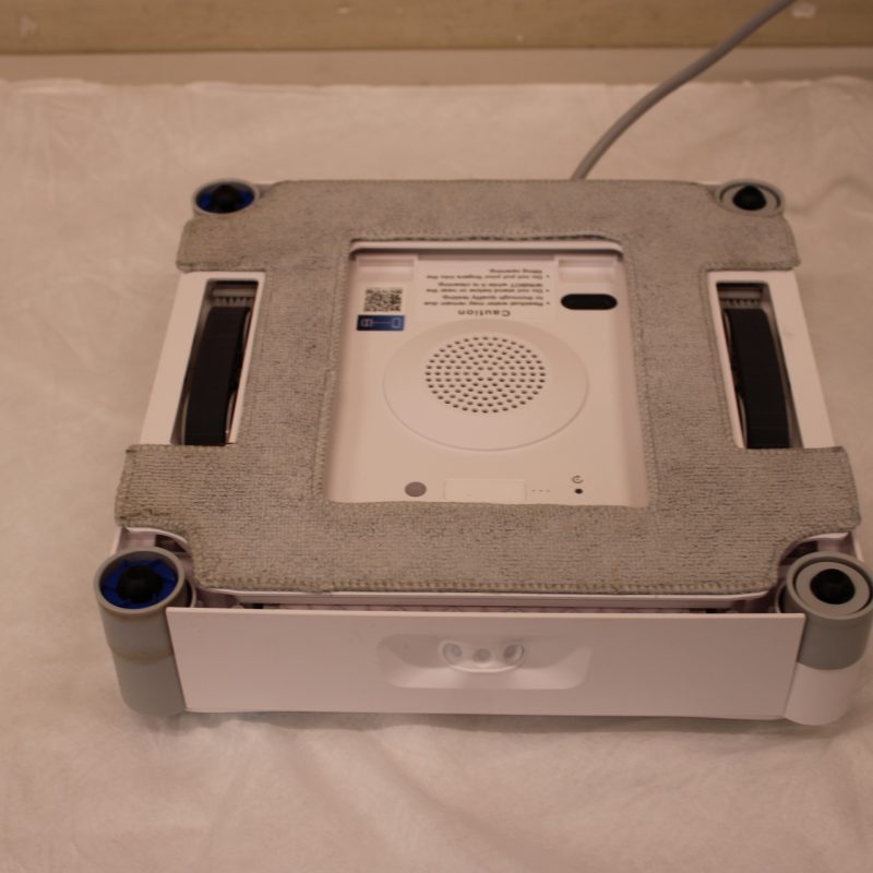 SALE OUT. Ecovacs WINBOT W2S OMNI Window cleaning robot, White/Silver | Ecovacs Window Cleaning Robot | WINBOT W2S OMNI | Corded | 8000 Pa | White | USED, DIRTY - Image 7