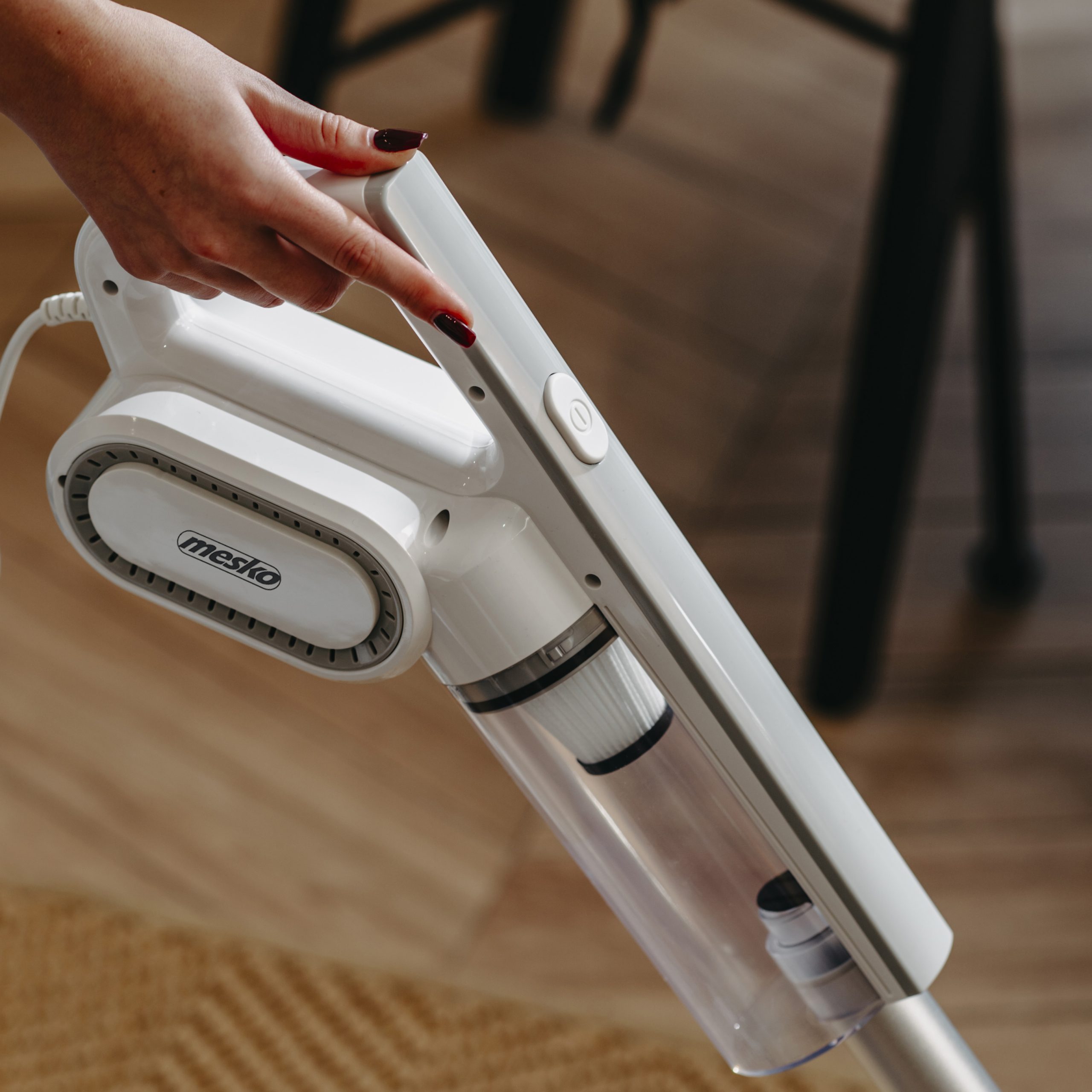 Adler | Vertical Cyclone Vacuum Cleaner | MS 7058 | Corded operating | 400 W | 220-240 V | Operating radius 8.35 m | White - Image 13
