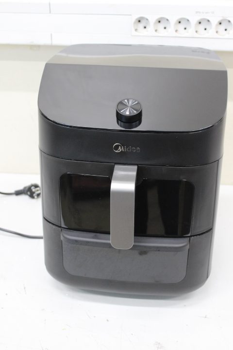 SALE OUT. Midea MAD1100DADK Air fryer digital,Two-zone cavity, 6.4L + 4.4L | Midea Two Zone Airfryer | MAD1100DADK | Power 1850 W | Capacity 4.4/6.4 L | Rapid Air technology | Black | USED, DIRTY, SCRATCHED ON TOP - Image 7