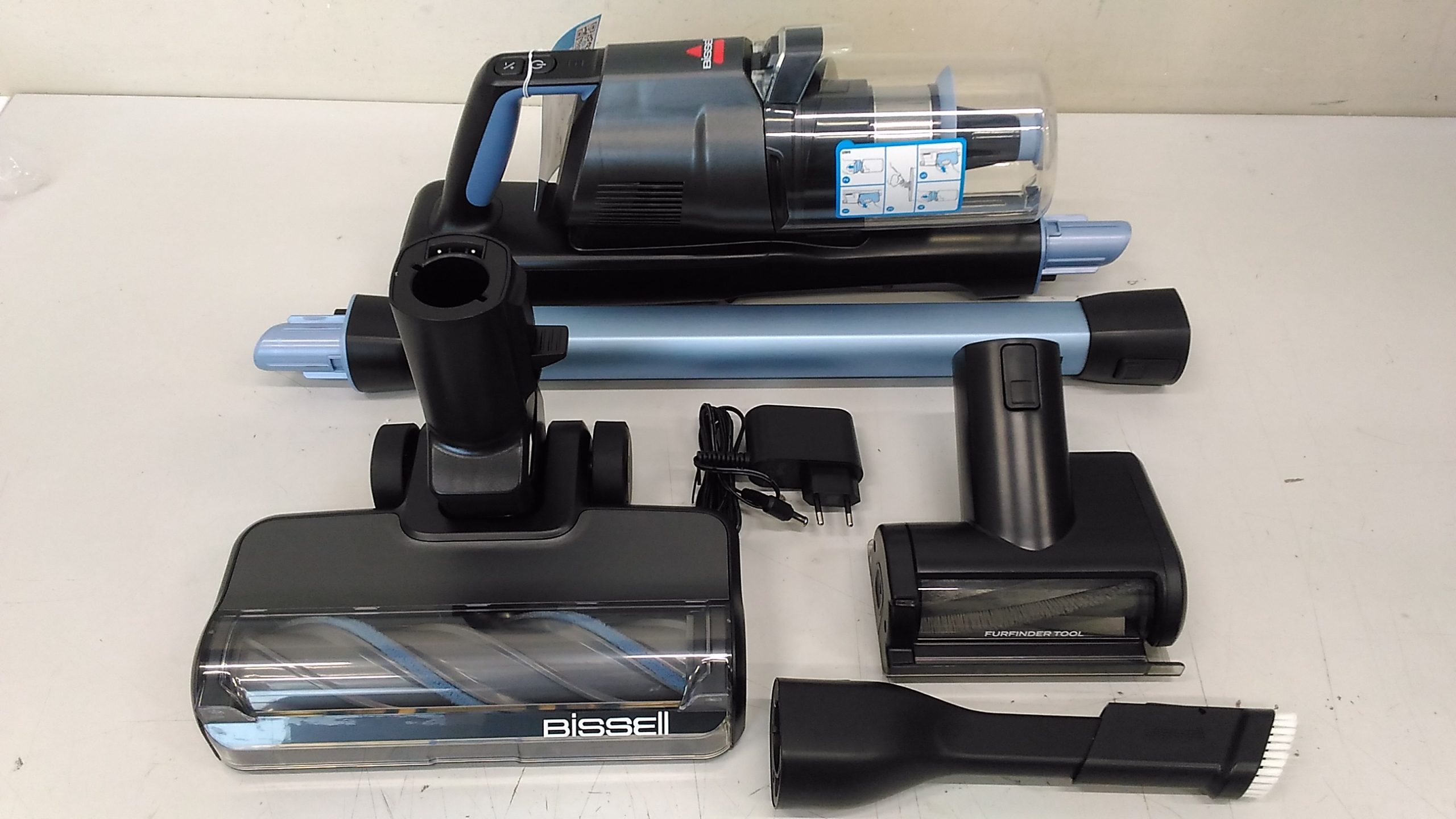 SALE OUT. Bissell PowerClean FurFinder Select Cordless Stick Vacuum | Bissell Stick Vacuum | PowerClean FurFinder Select | Cordless operating | 200 W | 25.2 V | Operating time (max) 40 min | Black/Titanium/Lake Blue | Warranty 60 month(s) | Battery warranty 24 month(s) | UNPACKED, NOT USED