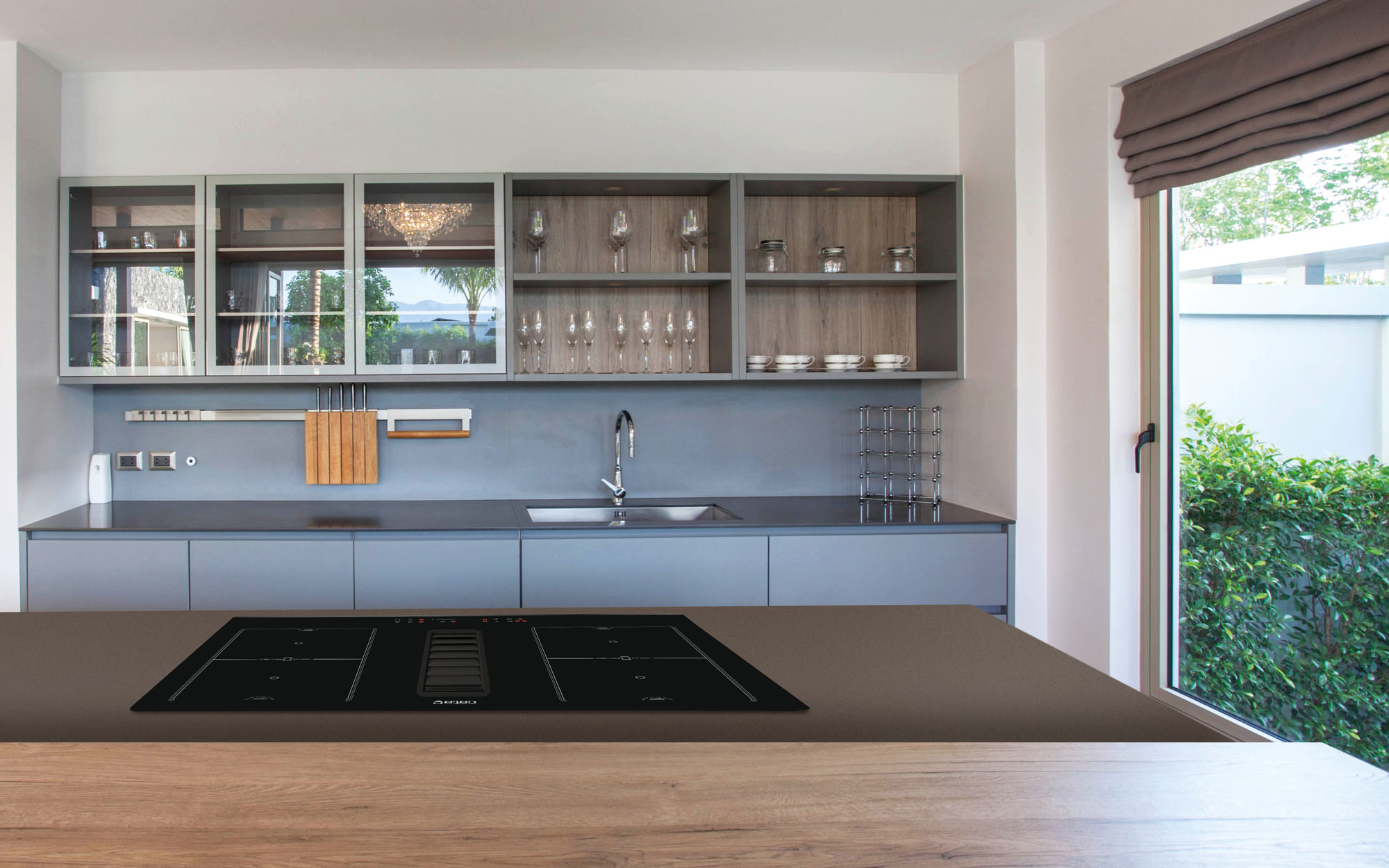 CATA Venting Hob | IAS 7024 | Induction | Number of burners/cooking zones 4 | Slider | Black | CATA | Hob with Hood | IAS 7024 | Induction | 77 cm | Number of burners/cooking zones 4 | Black | Slider - Image 2