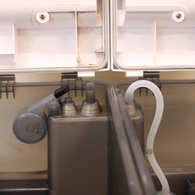 SALE OUT. Ecovacs DEEBOT X8 OMNI Vacuum cleaner, Robot, Wet&Dry, 18000Pa, TruEdge 2.0, AIVI 3D 3.0, YIKO-GPT, White+Auto-empty station | SALE OUT. SALE OUT. Ecovacs | Robotic Vacuum Cleaner | DEEBOT X8 OMNI | Wet&Dry | Lithium-Ion | 5200 mAh | Dust capacity 0.22 L | 17000 Pa | White | DAMAGED PACKAGING, USED, DIRTY, SCRATCHES - Image 9