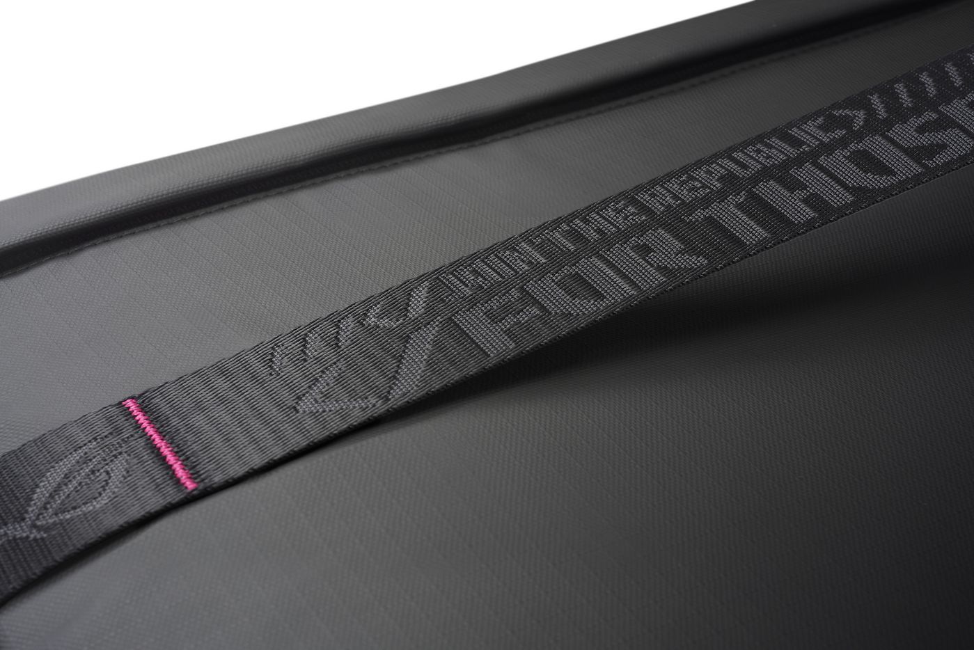 Asus ROG Slash 4.0 BS3601 | Fits up to size 16 " | Sleeve | Black | Waterproof - Image 6