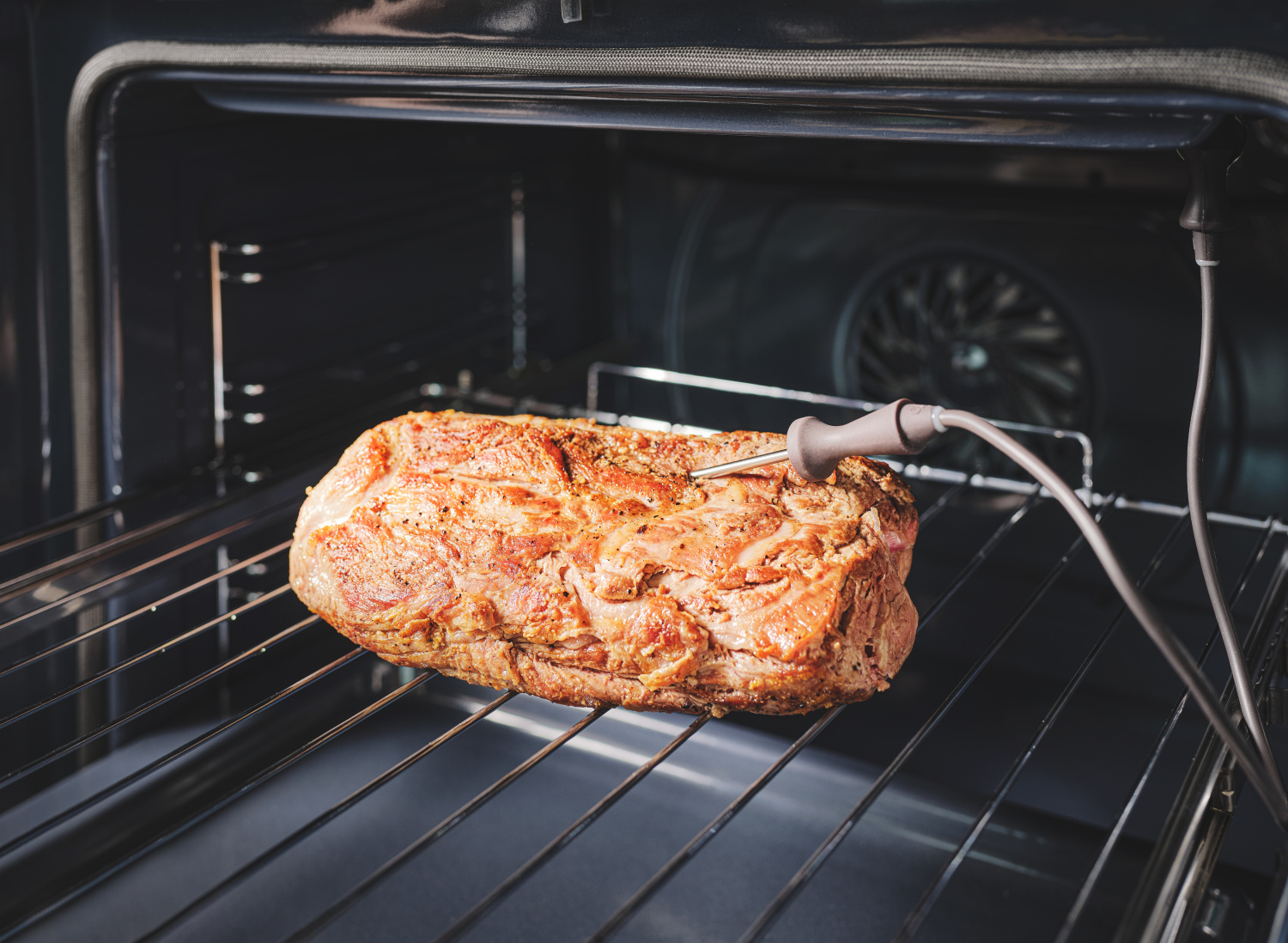 ETA Oven | ETA378590000 | 70 L | Electric | Pyrolysis | Touch | Height 59.5 cm | Width 59.5 cm | Black - Image 5