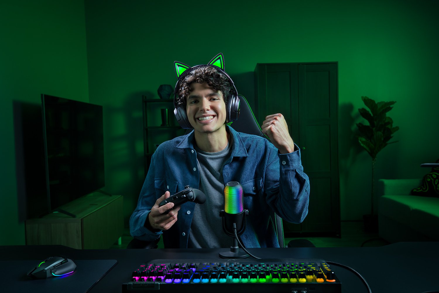 Razer | Headset | Kraken Kitty V3 Pro | Bluetooth | Over-Ear | Black - Image 5